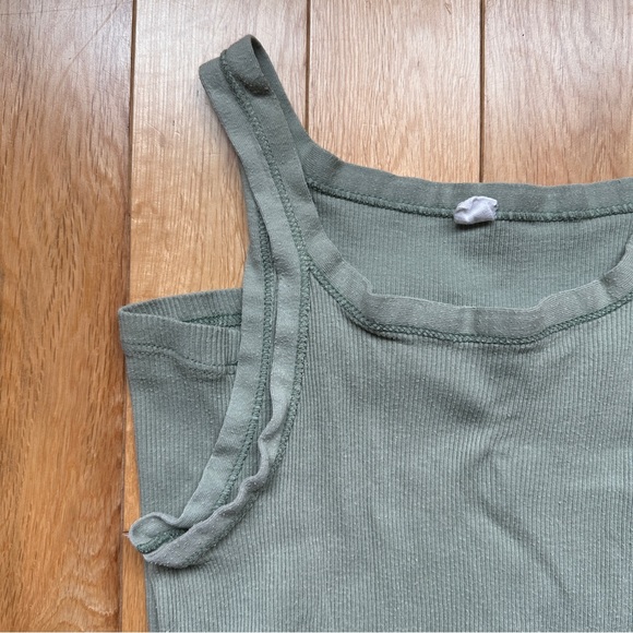 Rawson Studio The Verona Tank in Vintage Olive Green - Picture 6 of 7